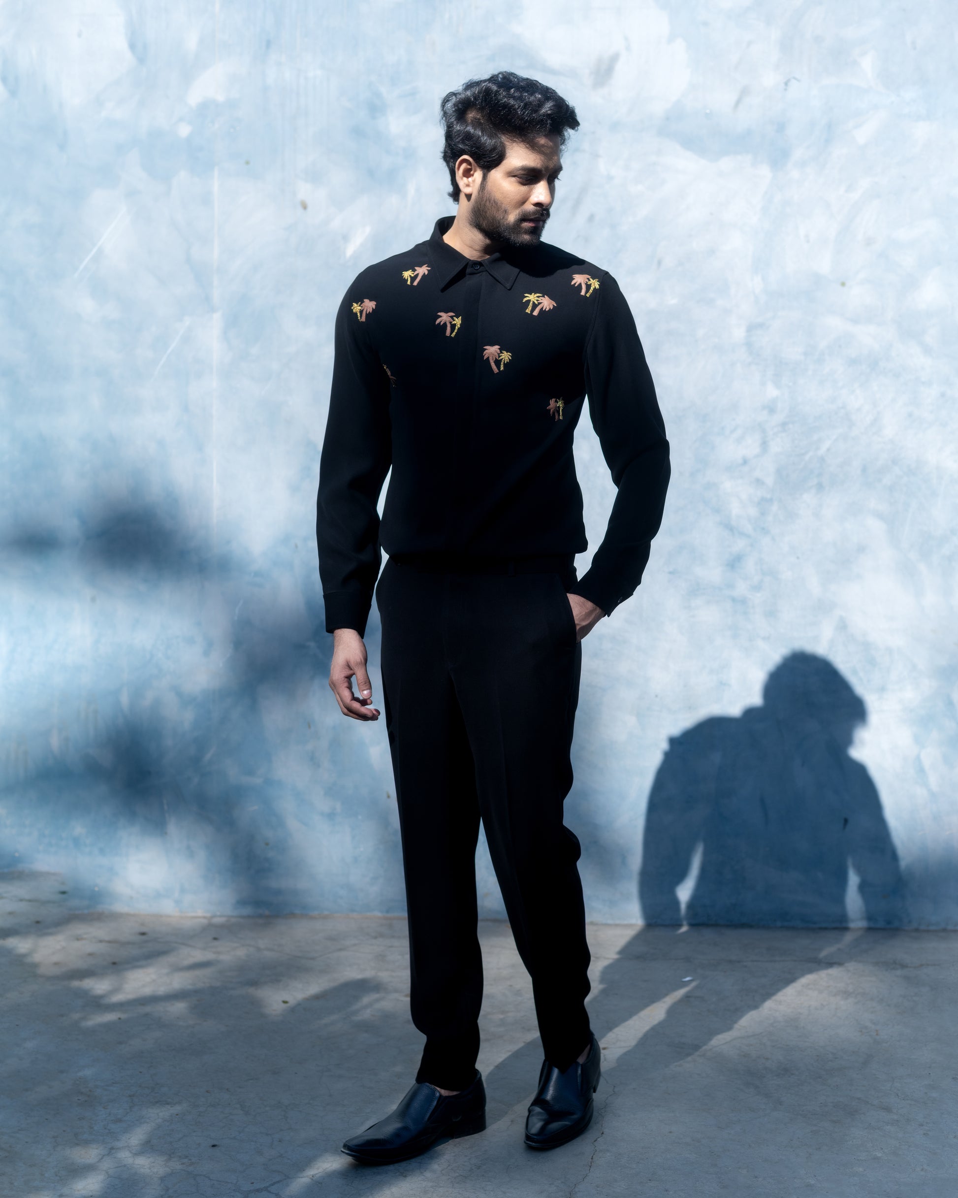 TWILIGHT GROVE SHIRT- Black