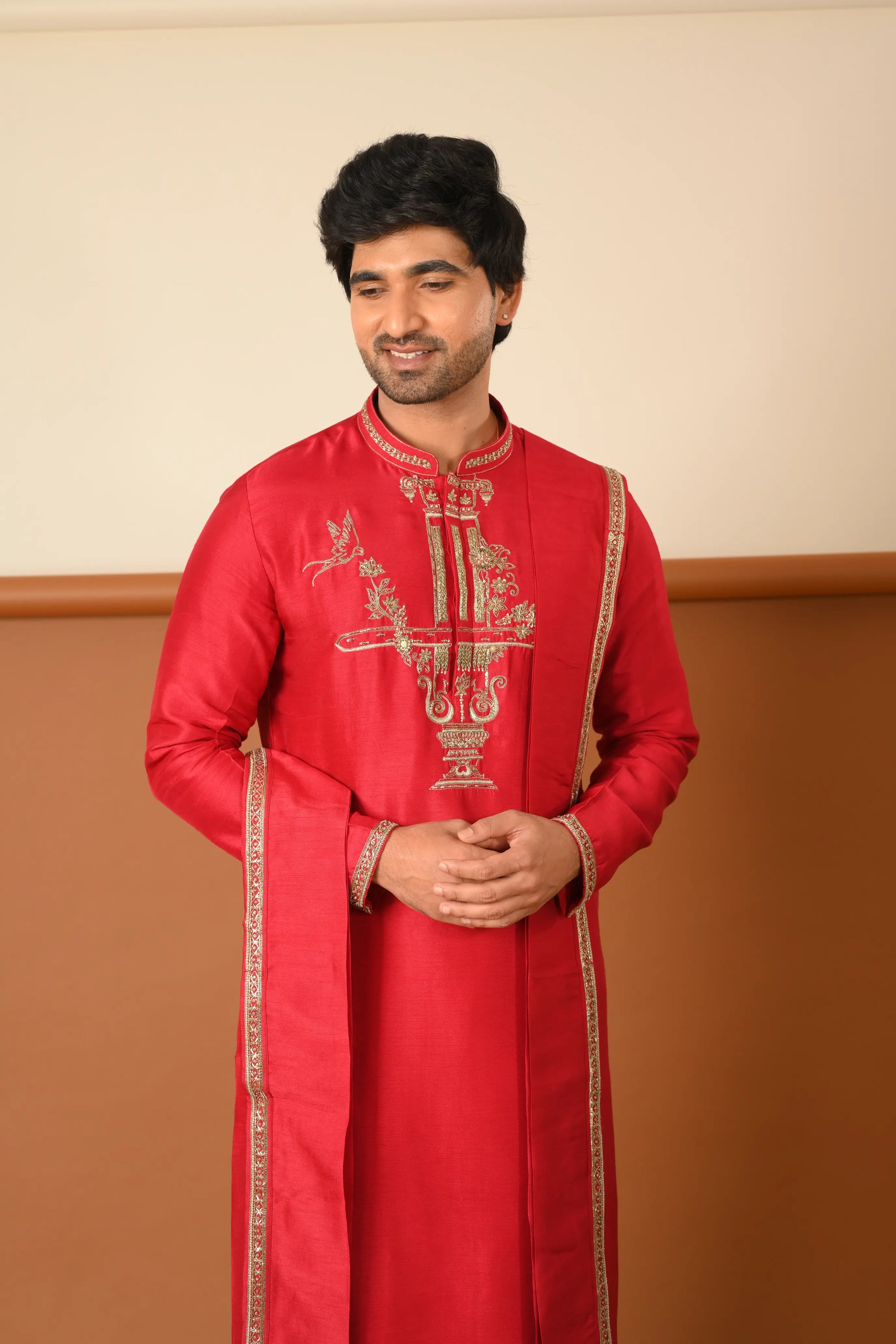 TEMPLE PILLAR KURTA SET