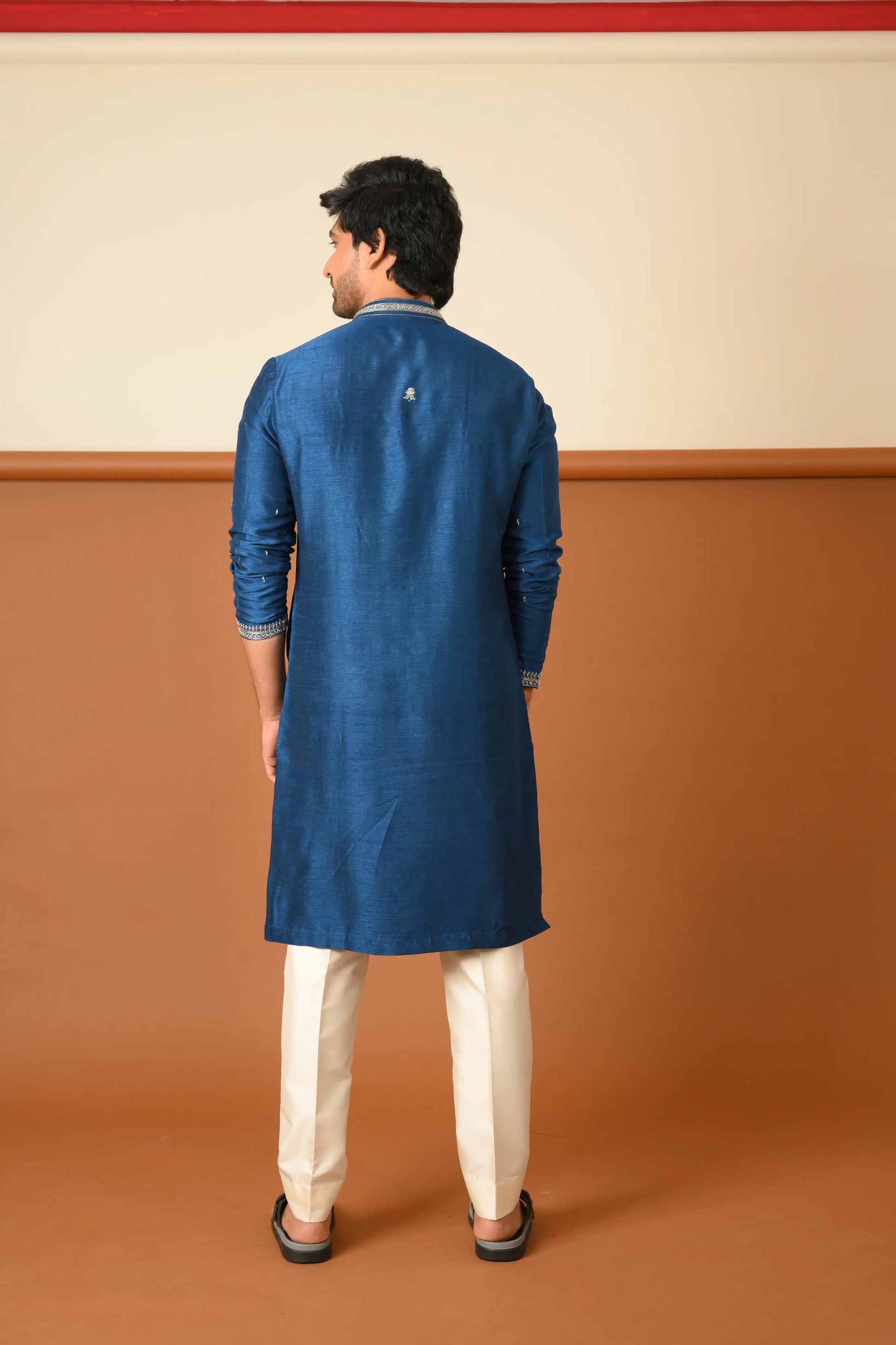 LION PILLAR KURTA SET