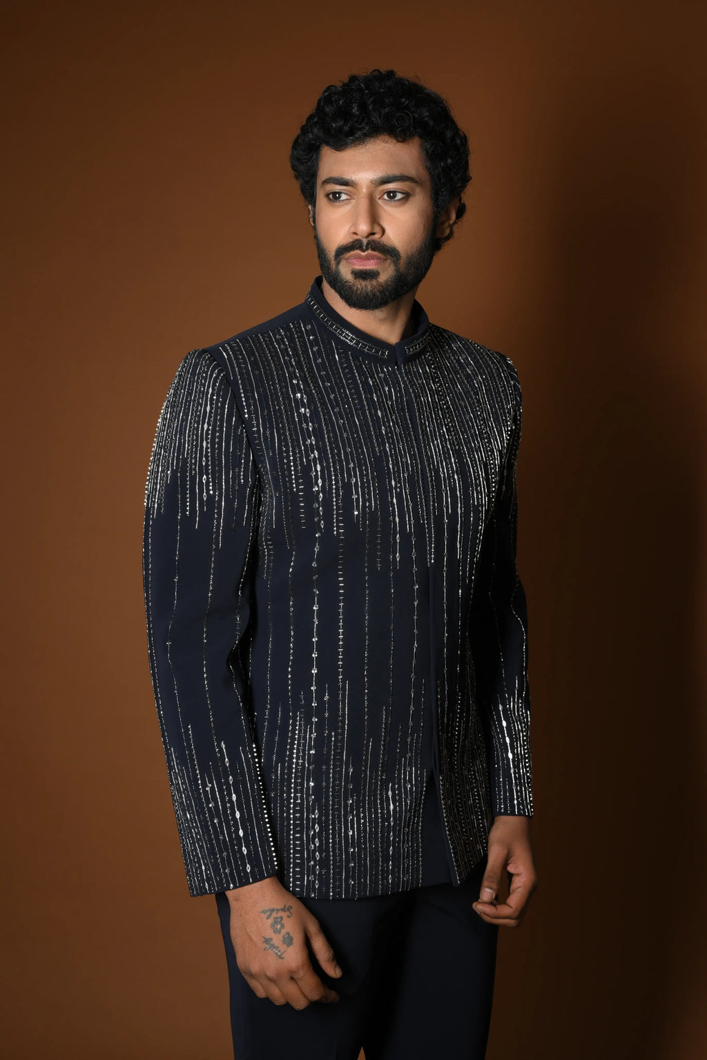 FADING LINES BANDHGALA