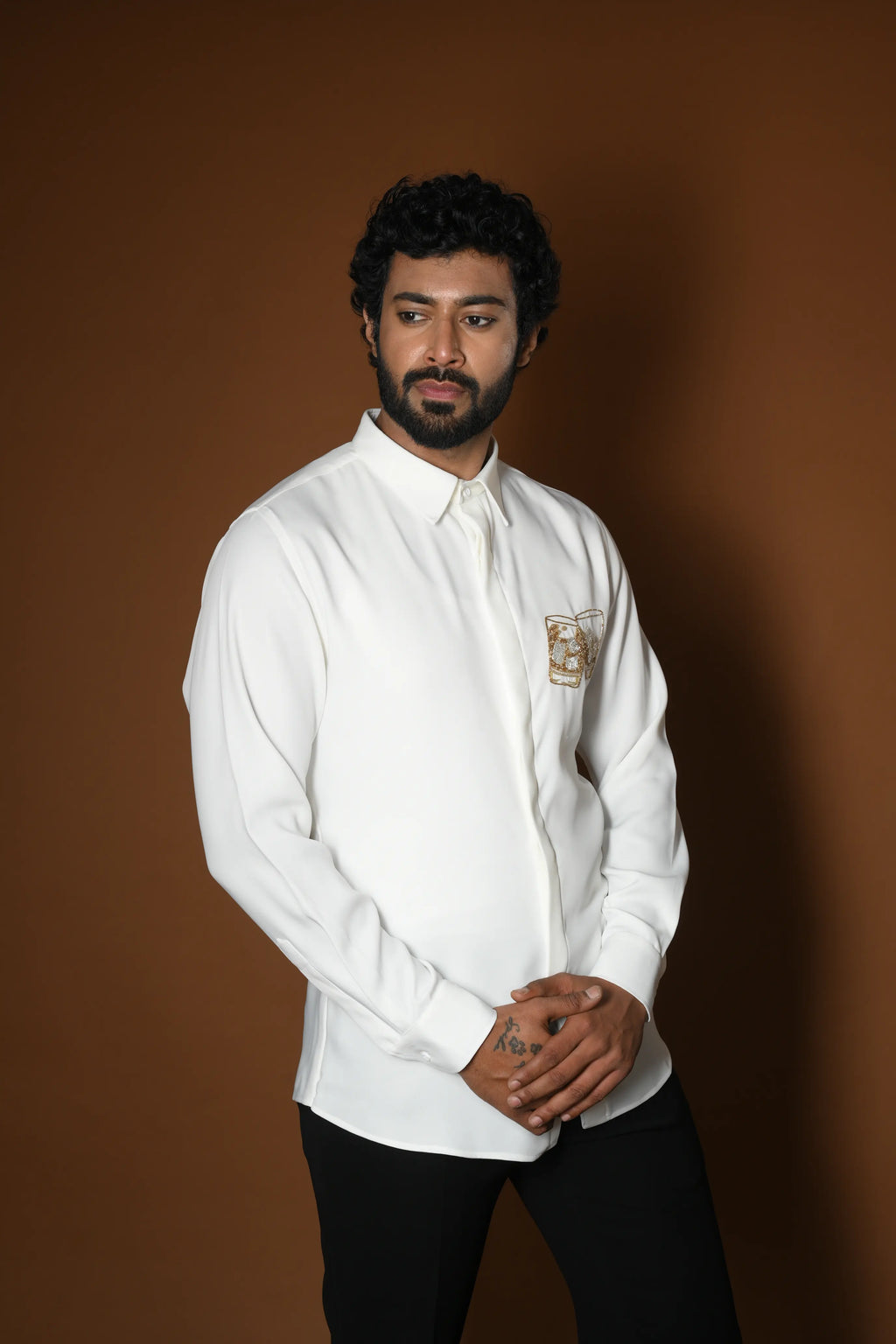 CHEERS/GLASSES SHIRT