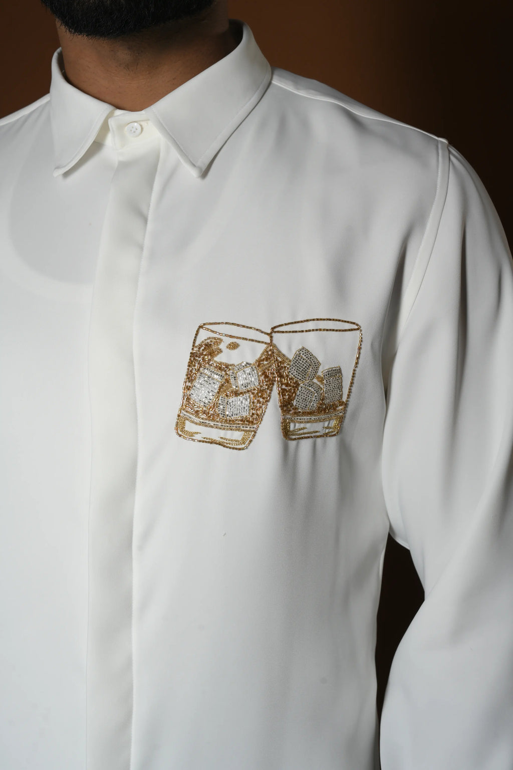 CHEERS/GLASSES SHIRT