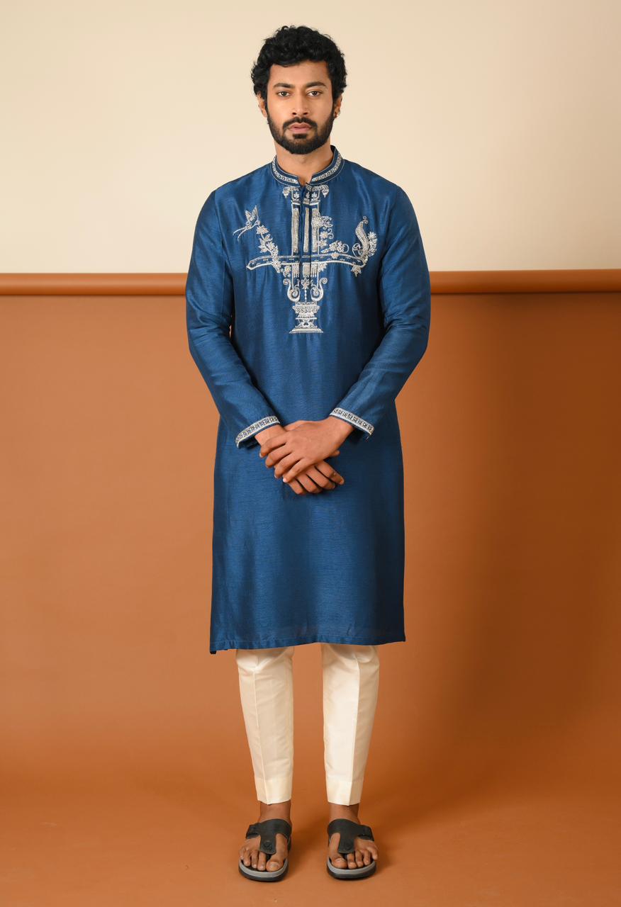 TEMPLE PILLAR KURTA SET
