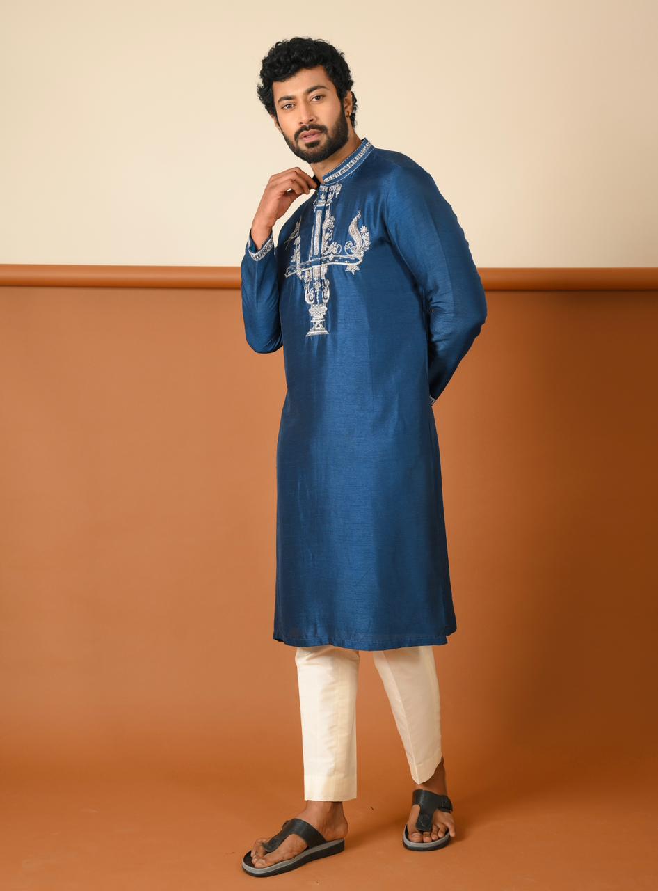 TEMPLE PILLAR KURTA SET
